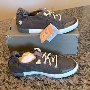 Timberland Newport bay canvas skateboard shoes NIB 7.5